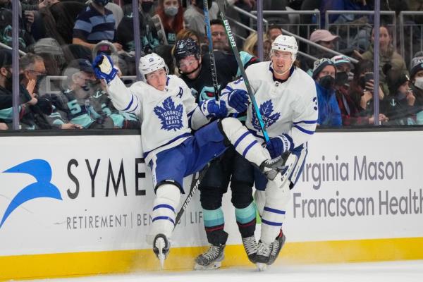 马南的职业生涯得分达到400分，Leafs以6-2领先Kraken