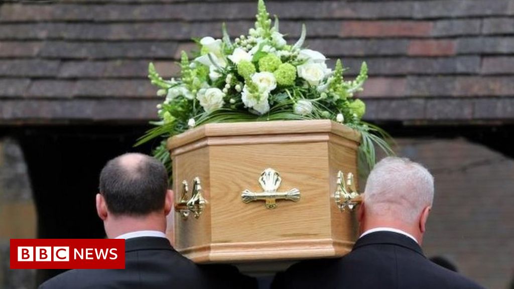葬礼计划改革可能意味着数千人的损失