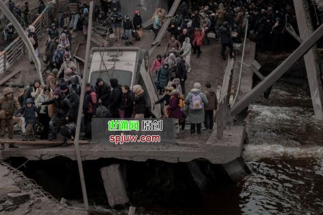 乌克兰称俄罗斯侵犯马里乌波尔疏散走廊