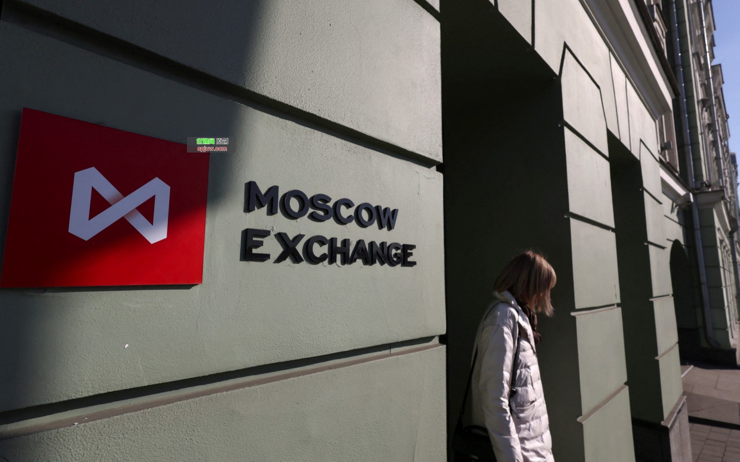 莫斯科重新开放后，俄罗斯股市飙升，普京提振了市场