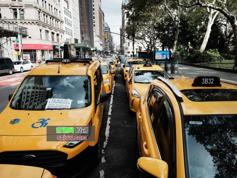 优步将在其应用程序上列出纽约市的所有出租车，为客户提供更多选择