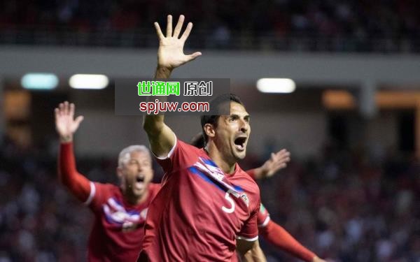 Costa Rica's Celso Borges celebrates after scoring against Canada during their FIFA World Cup Qatar 2022 Co<em></em>ncacaf qualifier match at the Natio<em></em>nal Stadium in San Jose, on March 24, 2022. (Photo by Ezequiel BECERRA / AFP) (Photo by EZEQUIEL BECERRA/AFP via Getty Images)