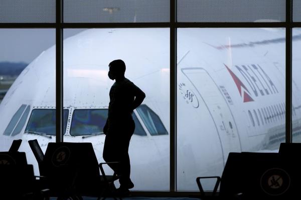 美国联邦官员想知道航空公司如何处理和分享乘客的个人信息