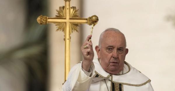 教皇克服健康问题主持复活节周日弥撒
